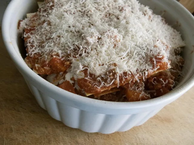 Imagine DARINA PASTE FAINOASE CU 6 OUA LASAGNE 200 G